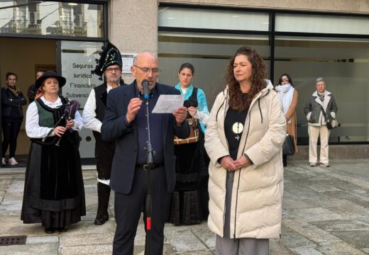 O Concello e a comunidade educativa xuntan forzas para homenaxear a Rosalía de Castro