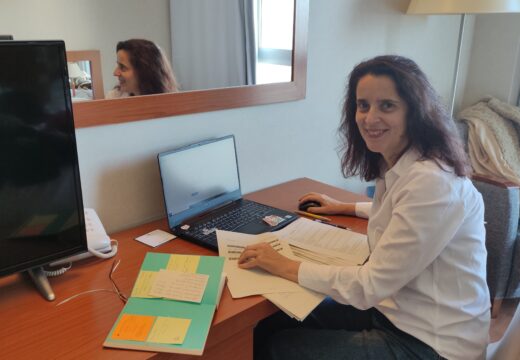 Fina Paulos, de Bergondo, recoñecida como mellor profesora de España na categoría de Secundaria e Bacharelato