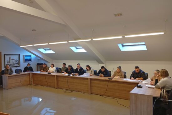 O Pleno aproba por unanimidade o convenio de colaboración con Ames para a execución do Programa Integrado de Emprego