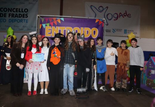Máis de 700 persoas participaron na Festa e Concurso de Disfraces do Concello de Frades