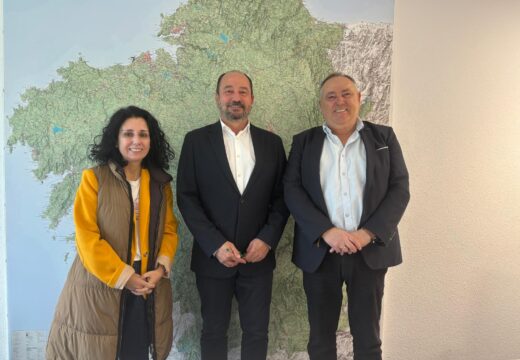 Xosé Merelles aborda co presidente de Costa da Morte Asociación Turística a coordinación da eclipse do vindeiro agosto