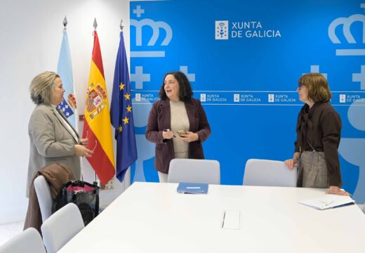 Belén do Campo analiza coa xerente do GALP Ría de Arousa, Rosa Carballo, o balance das axudas e a evolución dos proxectos desta entidade
