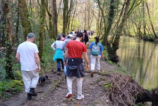 Neda acollía hoxe a andaina saudable “Avanzando en igualdade”