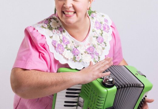 Neda acolle este venres a estrea en primicia do espectáculo “Unha señora orquestra”