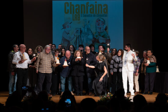 O Chanfaina lab sopra as súas dez candeas