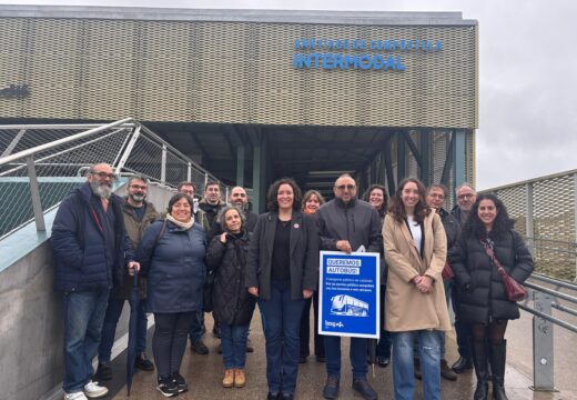 O BNG lanza unha campaña en demanda dun transporte público de calidade na contorna de Santiago de Compostela