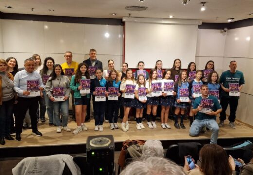 Máis de 1000 nenos e nenas iluminarán coas súas actuacións a XXIV gala do Festival Intercentros