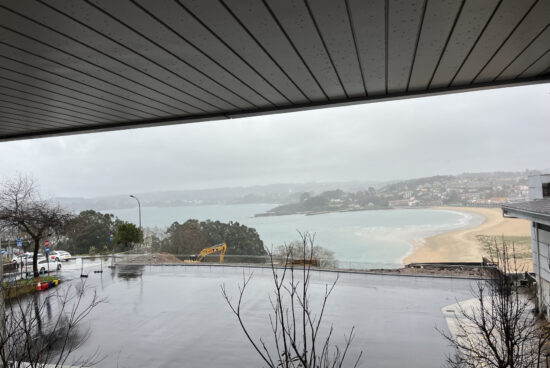 A Xunta habilita unha plataforma na parcela que deixa a demolición do Hotel de Pacientes, obra necesaria para avanzar nos accesos ao novo CHUAC