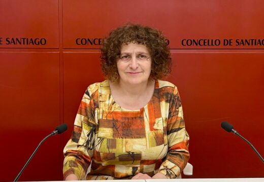 Goretti Sanmartín destaca que continúa o proceso de contratación do transporte urbano coa presentación de cinco empresas e comprométese a que o autobús irá a Busto