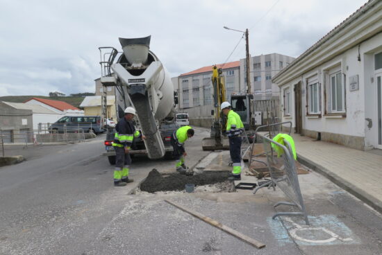 Conclúen as obras de renovación da rede de abastecemento da Avenida Méndez Núñez de Caión