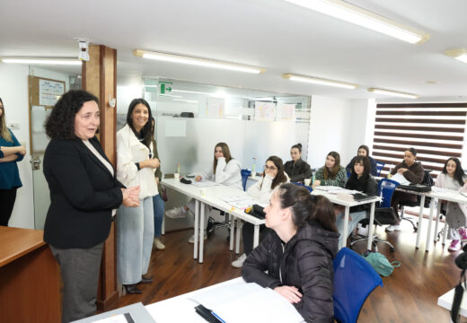 Belén do Campo destaca o investimento de máis de 1M€ na Comarca do Barbanza para impulsar 13 cursos AFD dirixidos a mellorar a empregabilidade dos desempregados