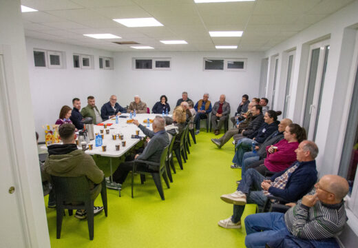 Paderne estrea ‘Un café co alcade’ para compartir e construír o futuro do concello