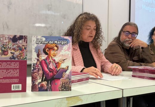 Ribeira acolleu a presentación da novela gráfica de Óscar Losada e Alba Ceide sobre a filóloga Margot Sponer