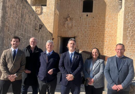 O Concello de Ortigueira se irmá co concello de Vélez Rubio