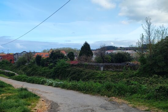 Un ano despois, o vial 4 segue no aire