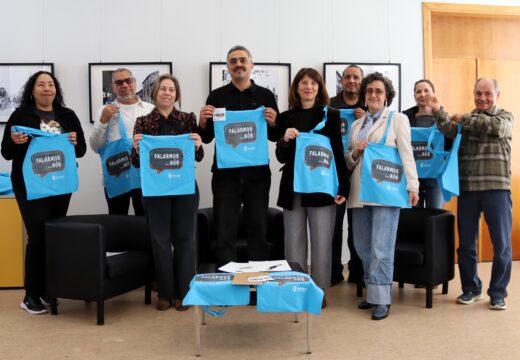 O Concello de Carballo adhírese á rede provincial de grupos de conversa “Falarmos… nós”