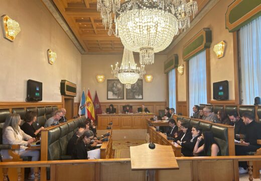 Aprobado inicialmente o orzamento do Concello para 2026 tras saír adiante a cuestión de confianza formulada pola alcaldesa