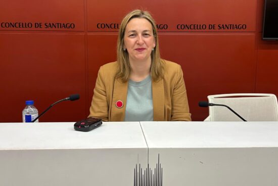 O Concello licita a instalación de cubertas téxtiles nos parques infantís das Fontiñas e da praza da Constitución