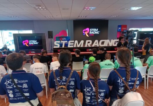 Morriña Dynamics leva o nome de San Sadurniño á competición estatal Stem Racing