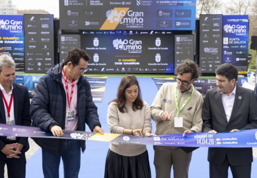 A Coruña abre O Gran Camiño 2026 cunha contrarreloxo na Torre de Hércules gañada por Julius Johansen