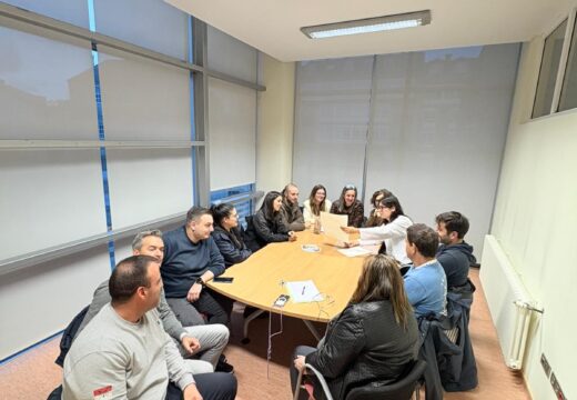 O cartel das festas de San Xoán dá un xiro cara ao talento local: Isa Bermúdez será a autora da imaxe do 2026