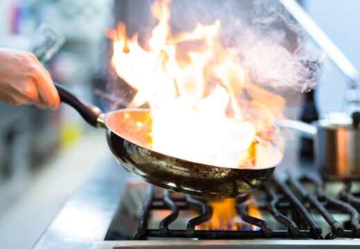 Neda impulsará un curso sobre prevención de riscos no fogar e primeiros auxilios destinado a maiores