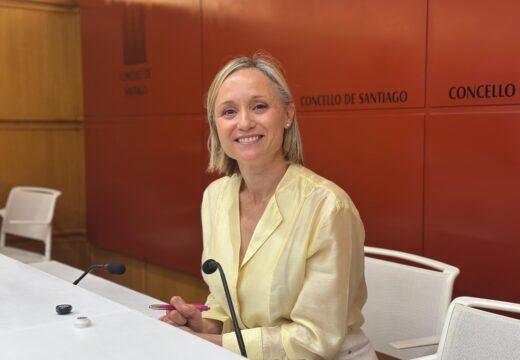 O PSdeG acusa a Goretti Sanmartín de “vender fume” cos comedores escolares