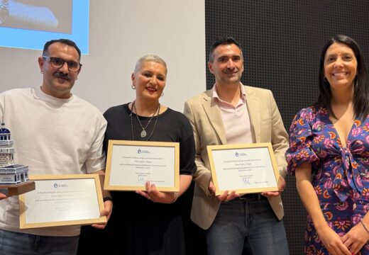 O Concello de Ribeira enxalza a traxectoria fotográfica e audiovisual dos irmáns Manuel, Flora e Lesmes Iglesias Vázquez