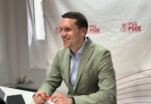 Bouza carga contra a “inutilidade absoluta” de Sanmartín e Rueda ante a emerxencia da vivenda