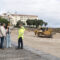 Comeza a retirada da duna para preparar a praia de Riazor para a tempada de verán