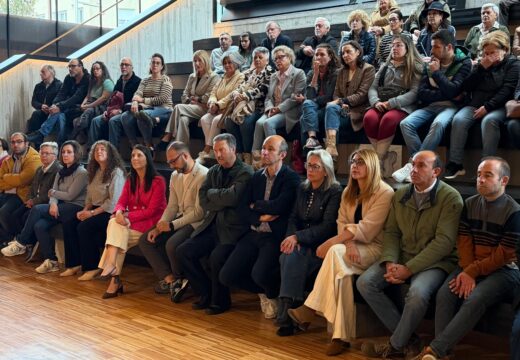 O Concello de Ribeira honra a Manuel Ayaso no terceiro aniversario do seu falecemento