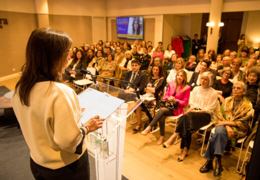 Inés Rey defende o papel das cidades para impulsar políticas culturais con perspectiva feminista e dar visibilidade ás mulleres creadoras