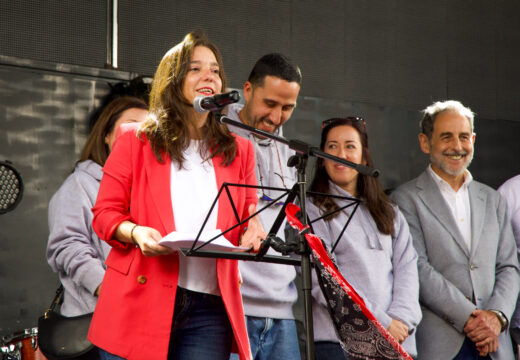 Inés Rey destaca a aposta por Xuxán, que contará con servizo de autobús urbano a partir de xuño
