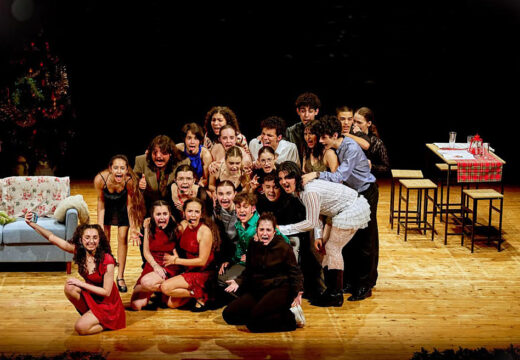 O centro social polivalente acollerá do 22 ao 31 de maio a III Mostra de Teatro EM-Brión