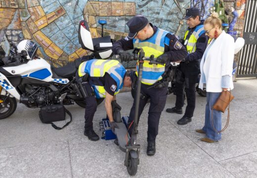 O Concello lanza unha campaña de control de infraccións de patinetes eléctricos