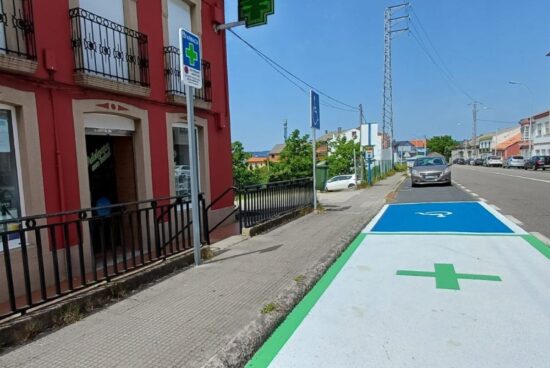 Todas as farmacias de Neda contan xa con prazas de estacionamento exprés