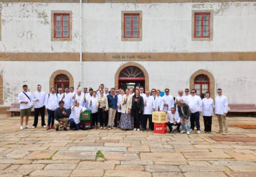 Visita faro Estrelas no Camiño