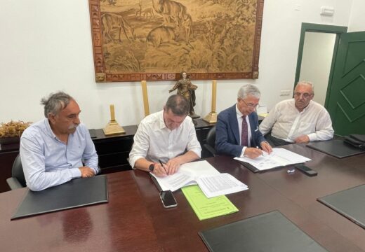 O Concello de Ponteceso avanza na candidatura dunha Casa do Maior en Corme coa cesión da Casa Reitoral