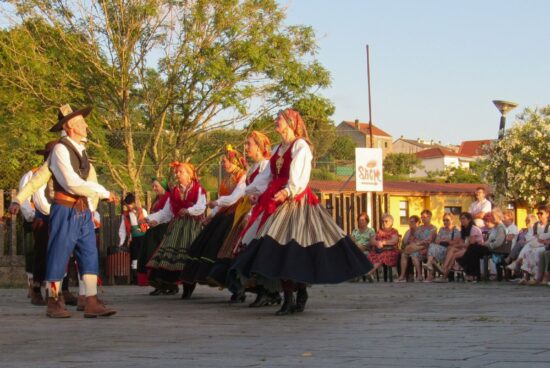 “Neda en Danza”