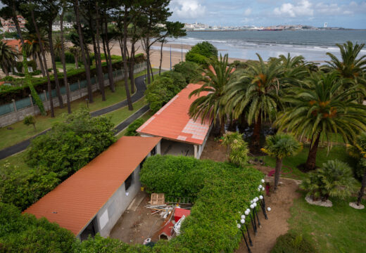 Orden de demolición e fortes sancións económicas para as obras ilegais de dous particulares en Bastiagueiro e Naval