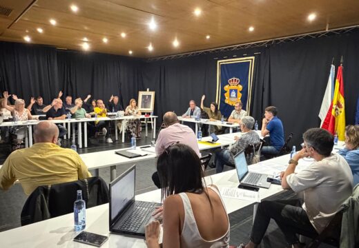 O Concello de Ribeira aproba definitivamente o proxecto da nova bancada do campo de fútbol de Carreira