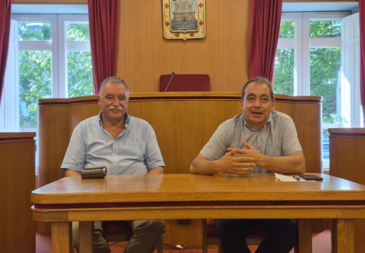Juan Fariña presenta a súa terceira novela en Casa Charry