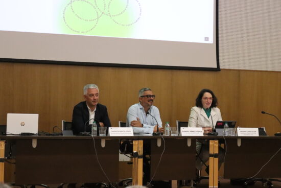 Carballo volve ser a sede de referencia para o deseño e a análise do futuro do idioma