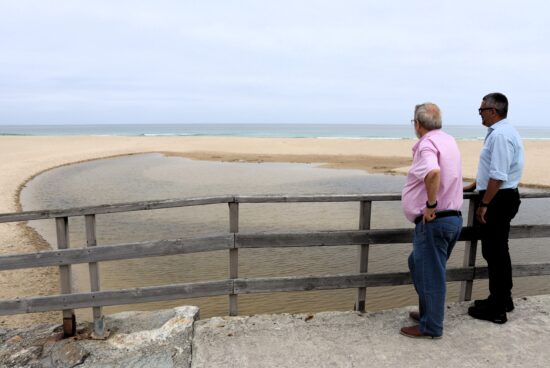O Concello de Carballo urxe á Xunta de Galicia a intervir en Baldaio ante o risco ambiental e económico polo peche da lagoa
