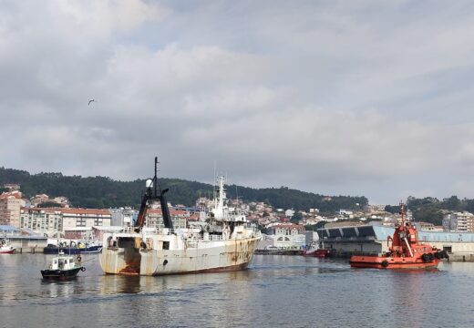 O BNG valora a retirada do Awadi, pero reclama acabar co abandono dos peiraos de Ribeira