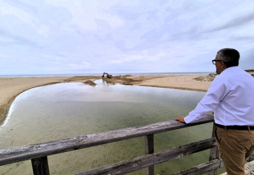 O Concello de Carballo seguirá de preto a evolución dos traballos para recuperar a conexión natural entre a lagoa de Baldaio e o mar