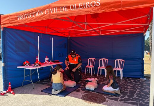 Éxito da actividade de formación en primeiros auxilios en Santa Cruz