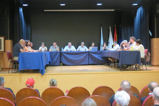 O pleno acorda por unanimidade apoiar a iniciativa popular presentada por Stop Biogás A Laracha