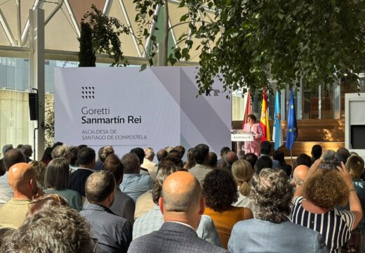 Goretti Sanmartín salienta o potencial de Santiago para acoller empresas con vocación internacional na inauguración das novas instalacións de Bandalux