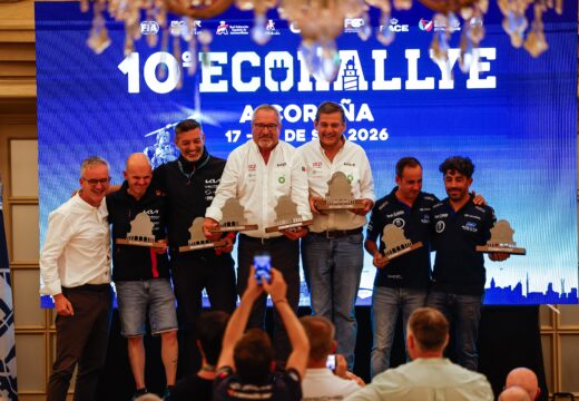 Os checos Michal *Žďárský e Jakub Nábělek coróanse campións do mundo da FIA EcoRallye Cup coa súa vitoria no 10º Repsol EcoRallye A Coruña